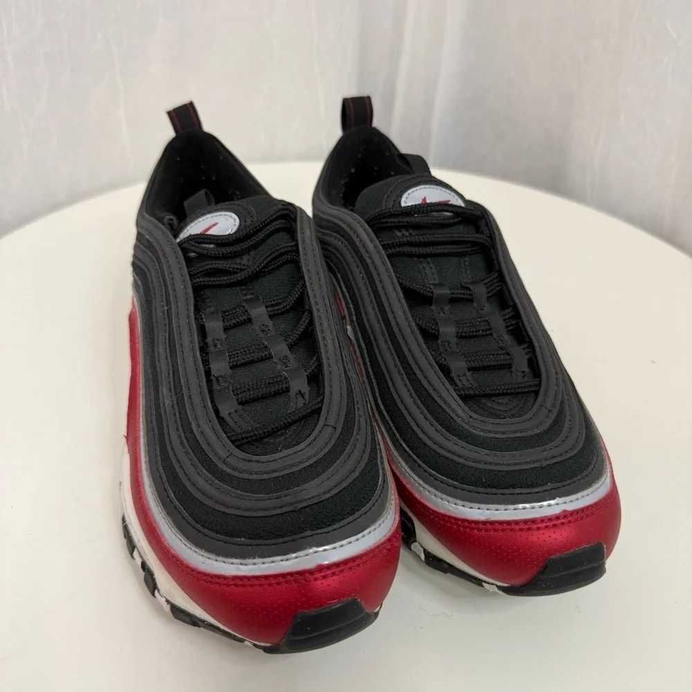 NIKE Air Max 97 SE GS 'Black Varsity Red' - Picture 8 of 13